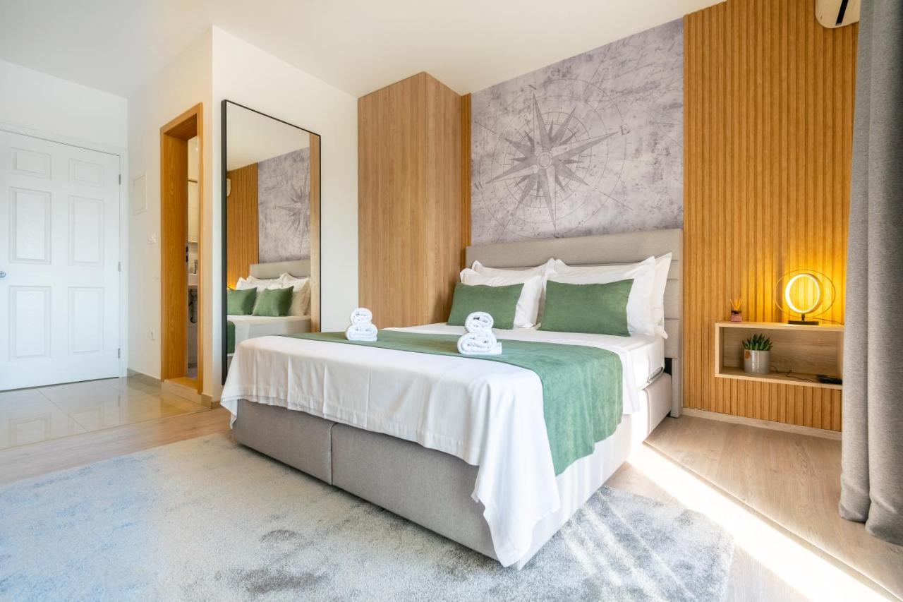 Apartmani Eterovic Baška Voda エクステリア 写真